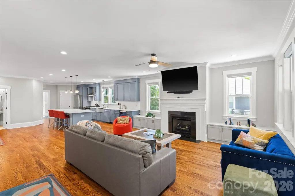 2315 Dundeen Street Charlotte NC 28216
