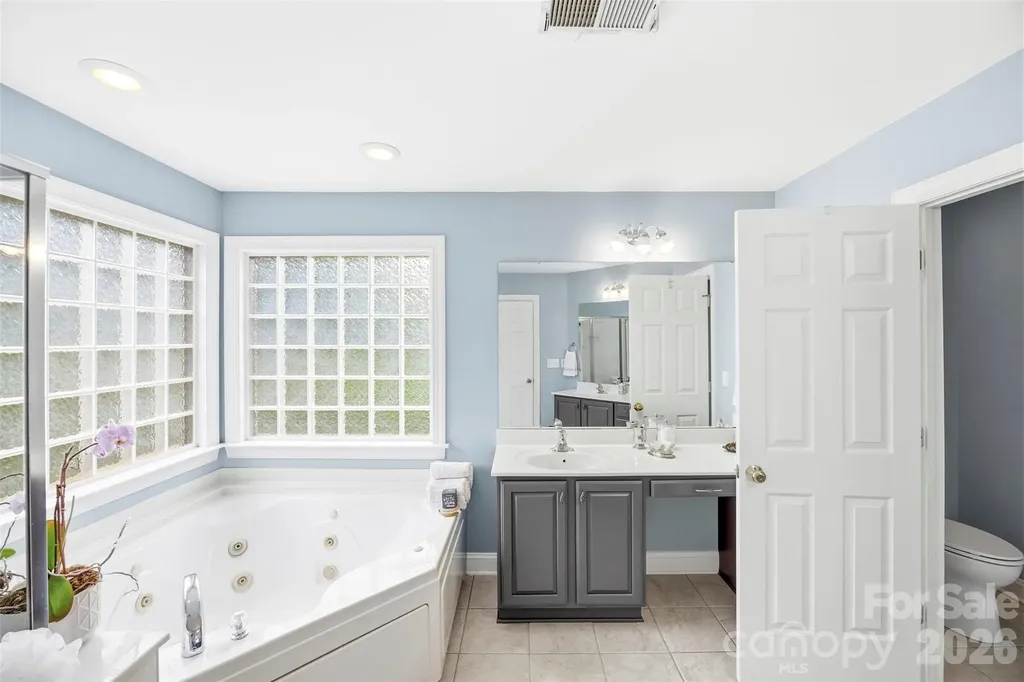 14438 Harvington Drive Huntersville NC 28078