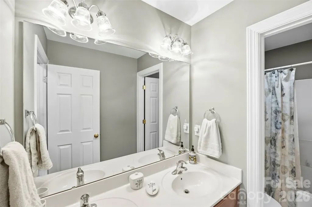 14438 Harvington Drive Huntersville NC 28078