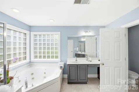 14438 Harvington Drive Huntersville NC 28078