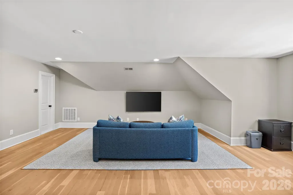 700 Cherokee Road Charlotte NC 28207