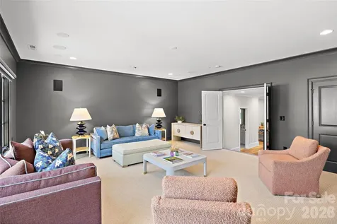 700 Cherokee Road Charlotte NC 28207