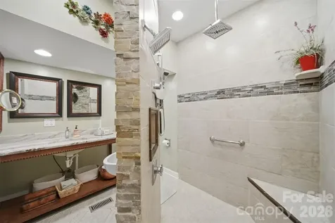 3497 Blue Creek Road Lenoir NC 28645