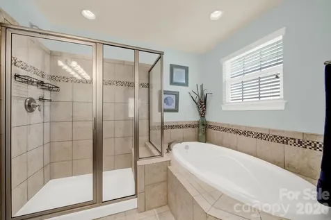 16416 Leavitt Lane Davidson NC 28036