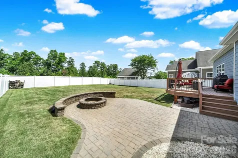 16416 Leavitt Lane Davidson NC 28036