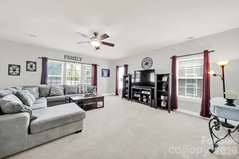 16416 Leavitt Lane Davidson NC 28036