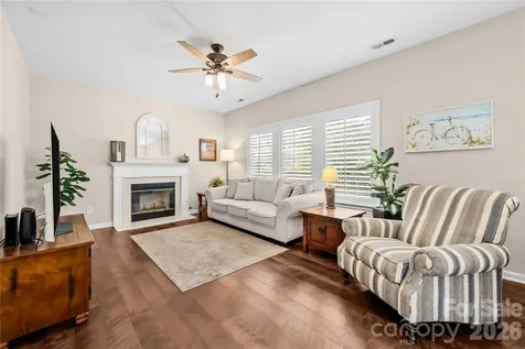 11229 Palomar Mountain Drive Charlotte NC 28278
