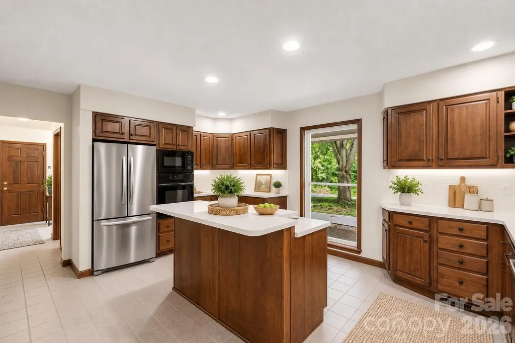 35 Byrd Road Candler NC 28715