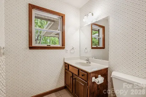 35 Byrd Road Candler NC 28715