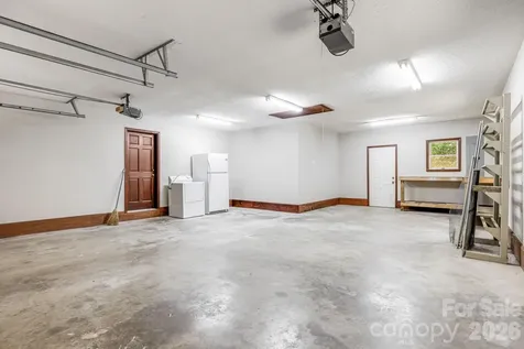 35 Byrd Road Candler NC 28715