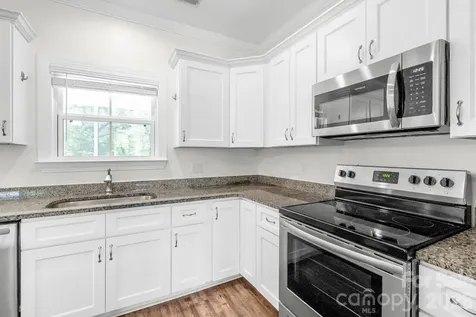 939 Old Stagecoach Road Camden SC 29020