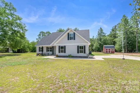 939 Old Stagecoach Road Camden SC 29020