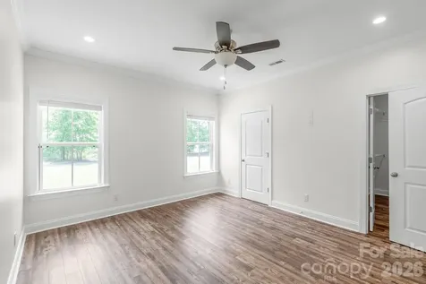 939 Old Stagecoach Road Camden SC 29020