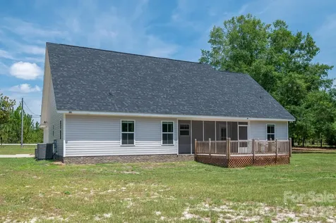 939 Old Stagecoach Road Camden SC 29020