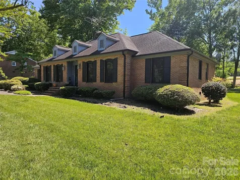 1108 Oak Hill Drive Monroe NC 28112