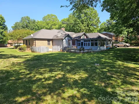 1108 Oak Hill Drive Monroe NC 28112