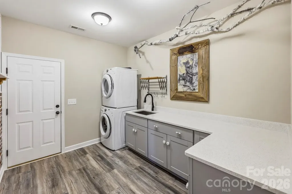 234 Crest Drive Lake Lure NC 28746
