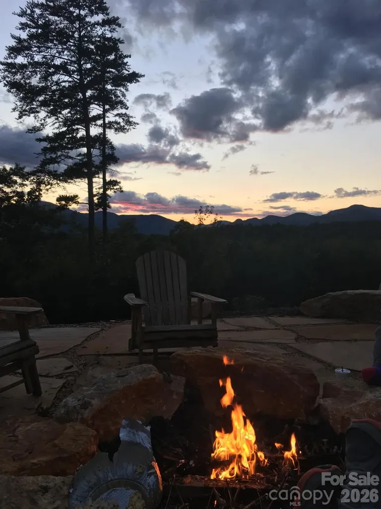 234 Crest Drive Lake Lure NC 28746