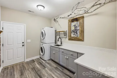 234 Crest Drive Lake Lure NC 28746
