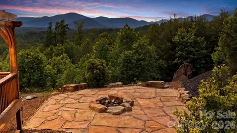 234 Crest Drive Lake Lure NC 28746