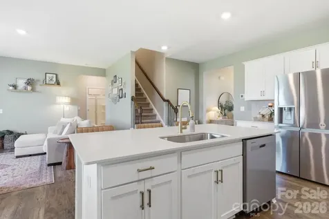 109 Shorthorn Road Fletcher NC 28732