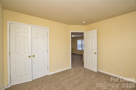 8415 Spirea Court Charlotte NC 28215
