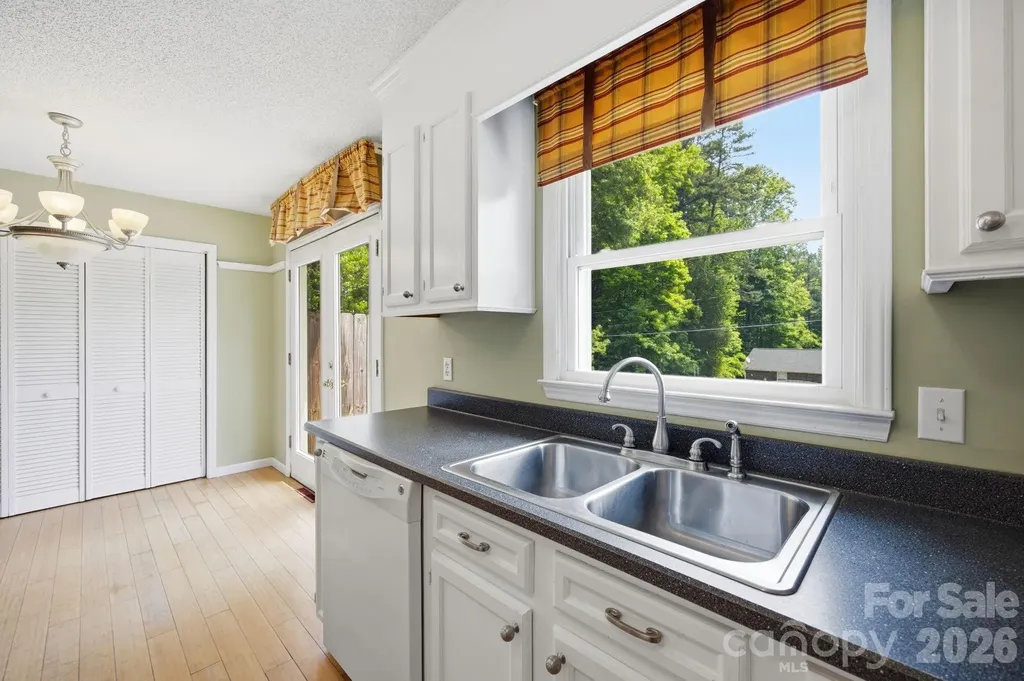425 Catawba Drive Salisbury NC 28147