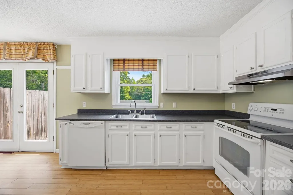 425 Catawba Drive Salisbury NC 28147
