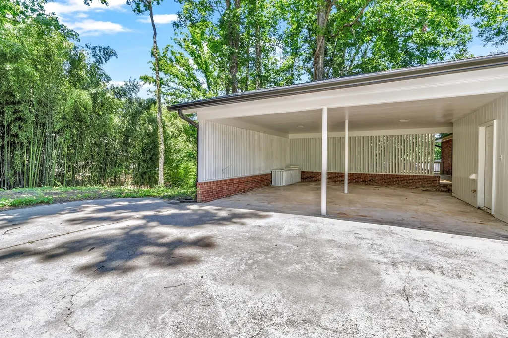 4 Barnes Road Asheville NC 28803