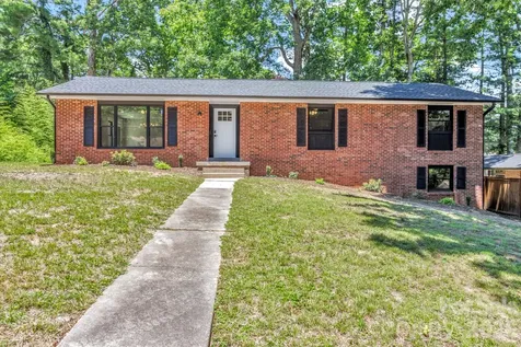 4 Barnes Road Asheville NC 28803