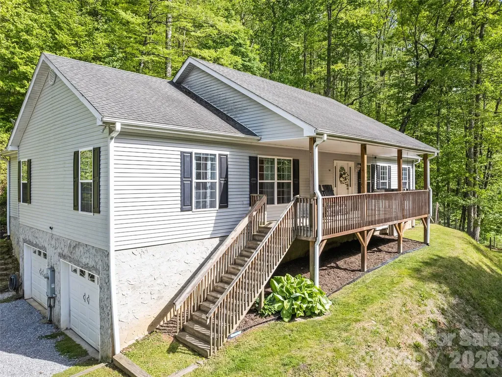 114 Cool Water Trail Sylva NC 28779