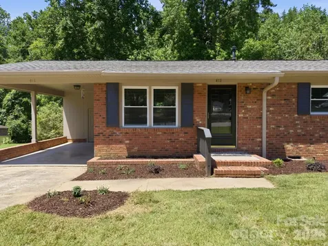 413 E Mclelland Avenue Mooresville NC 28115