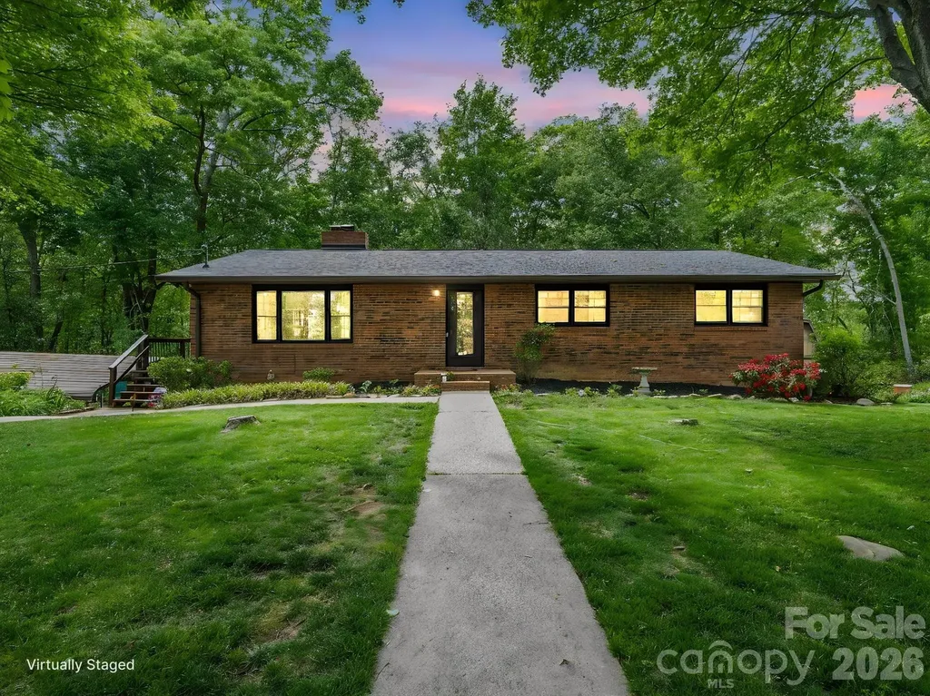 Mills River NC, 92 Greenwood Acres Drive
