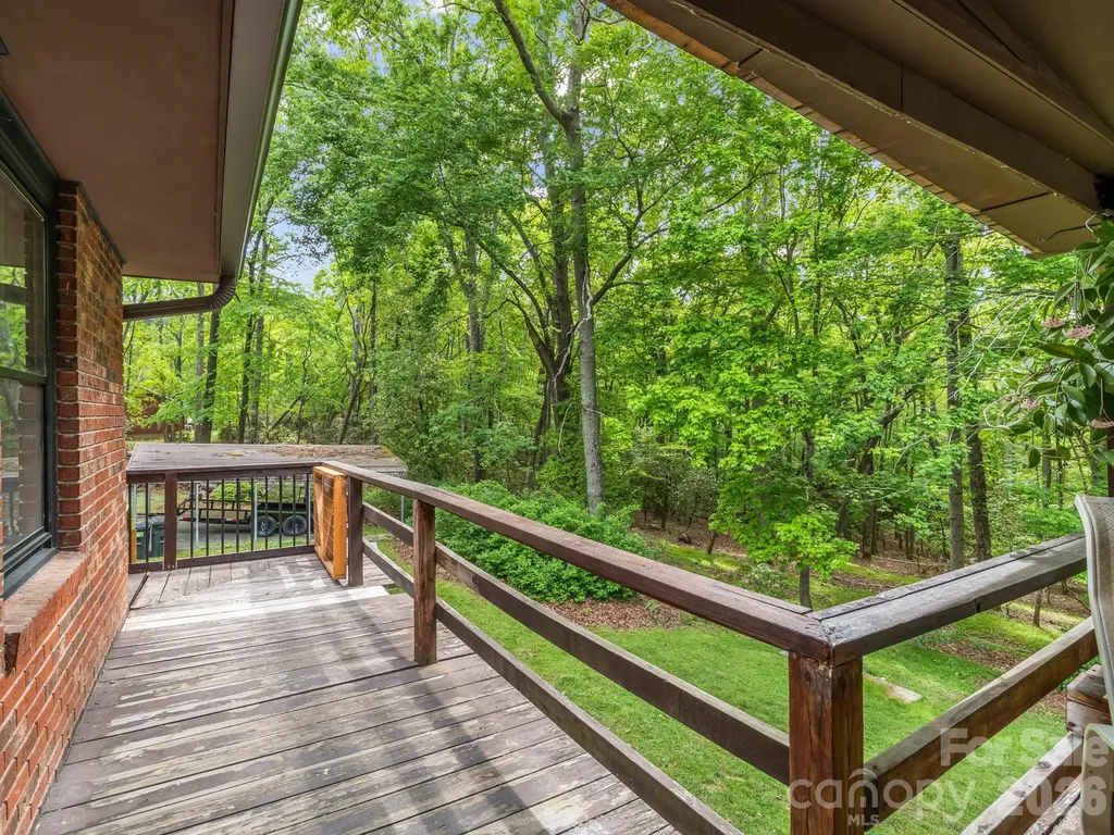 92 Greenwood Acres Drive Mills River NC 28759