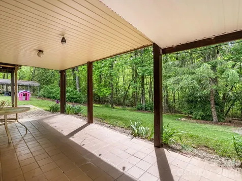 92 Greenwood Acres Drive Mills River NC 28759