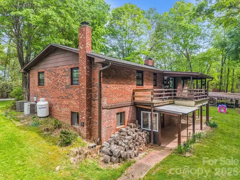 92 Greenwood Acres Drive Mills River NC 28759