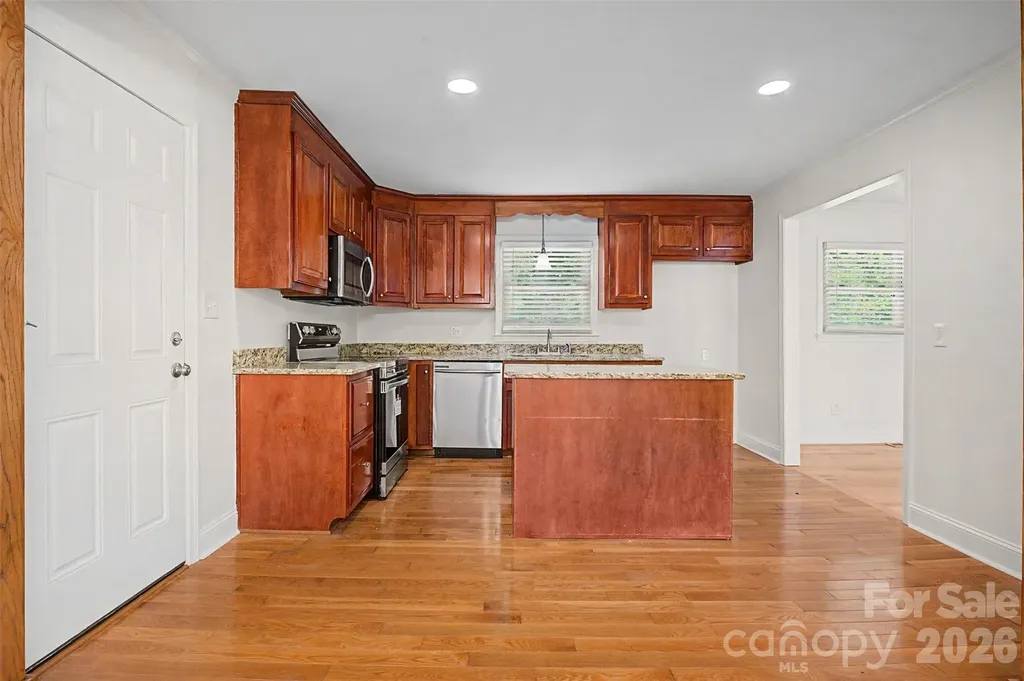 109 James Drive Belmont NC 28012