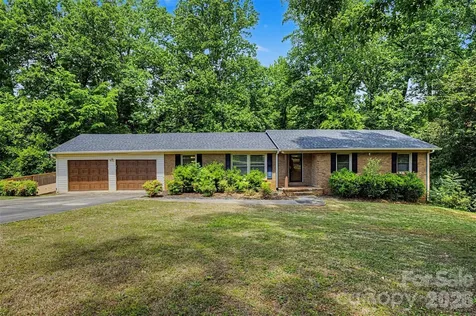 109 James Drive Belmont NC 28012