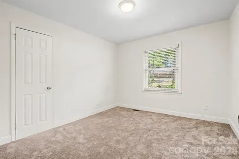 109 James Drive Belmont NC 28012