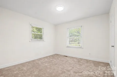 109 James Drive Belmont NC 28012