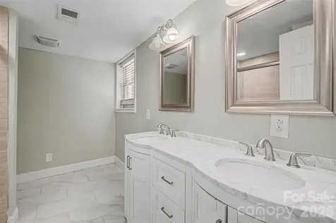109 James Drive Belmont NC 28012