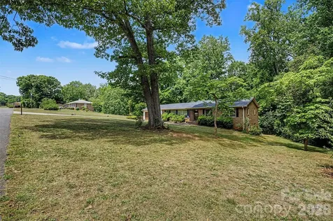 109 James Drive Belmont NC 28012