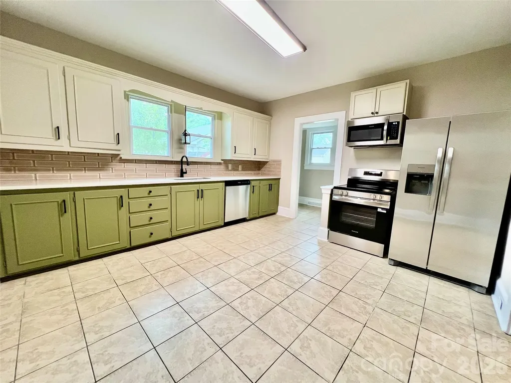1225 W C Street Kannapolis NC 28081