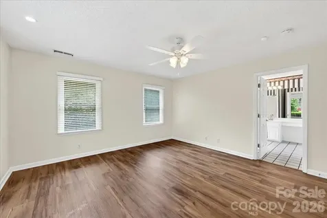 148 Miss Ellie Lane Gastonia NC 28056