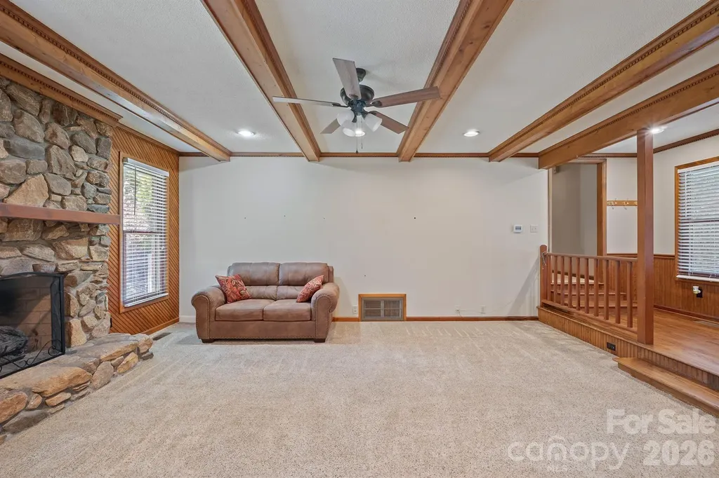 725 Sunridge Drive Lincolnton NC 28092