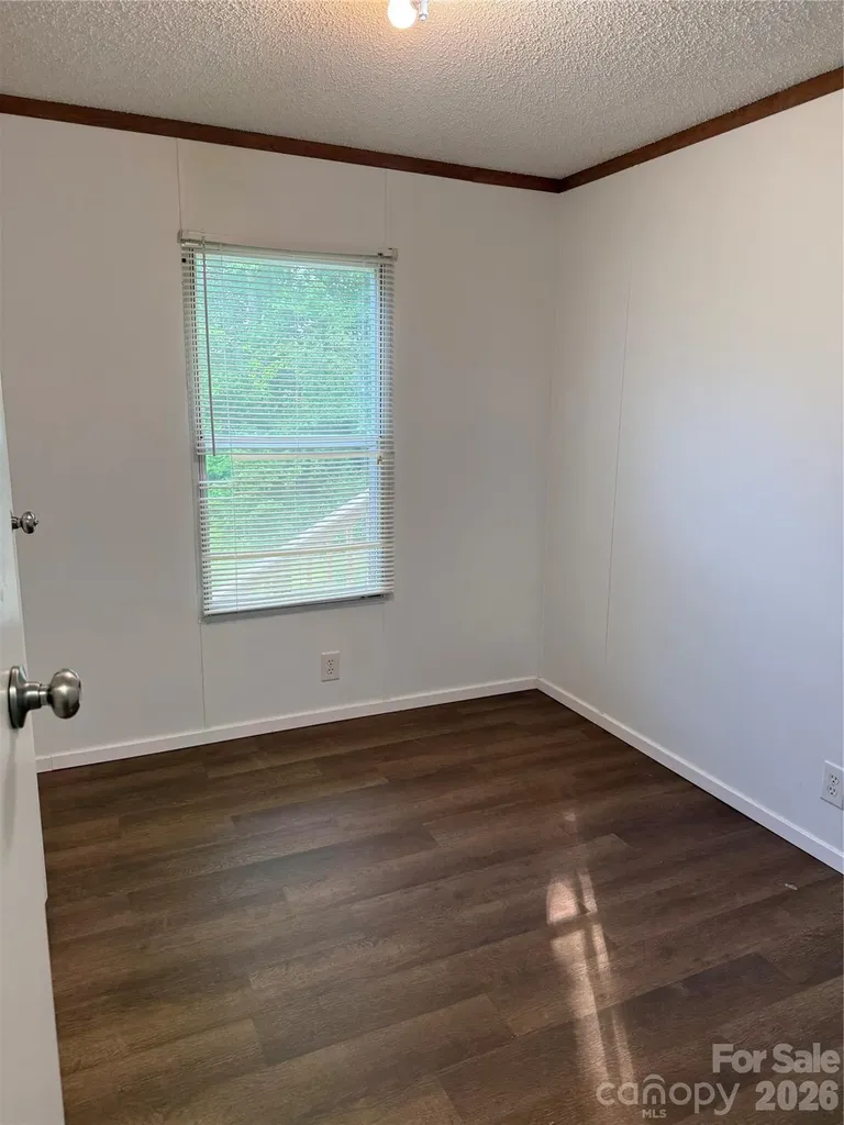 4956 Crawley Dale Street Morganton NC 28655