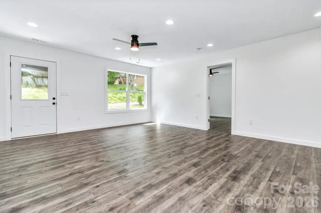 95 Short Drive Marion NC 28752
