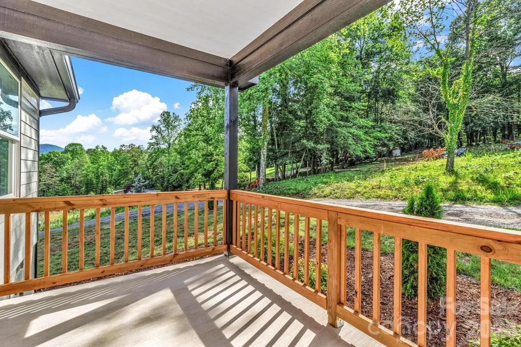95 Short Drive Marion NC 28752