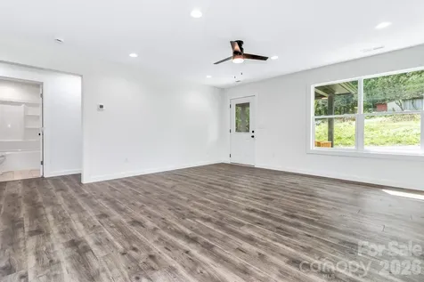 95 Short Drive Marion NC 28752
