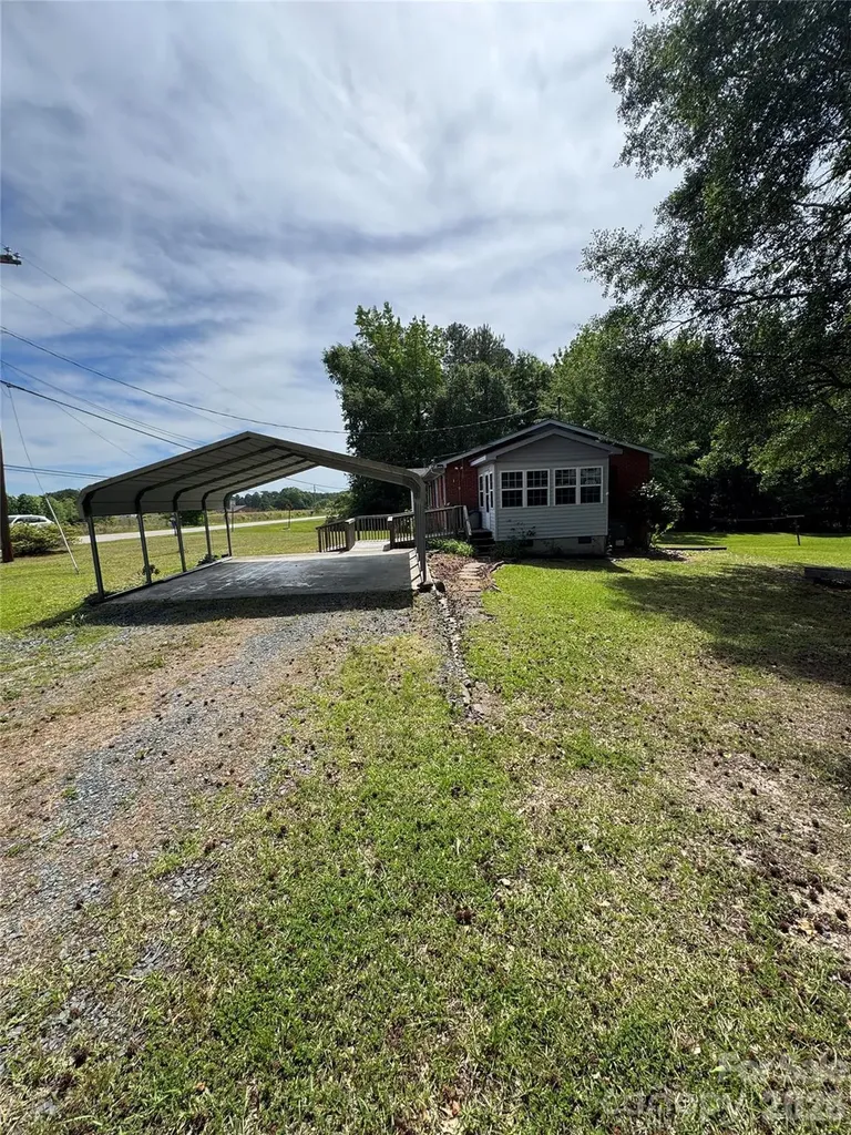 1100 Old Lilesville Road Wadesboro NC 28170